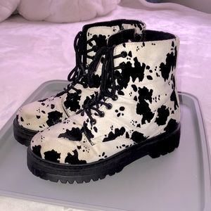 Qupid Cow Print Suede Combat Boots (Size 8)
